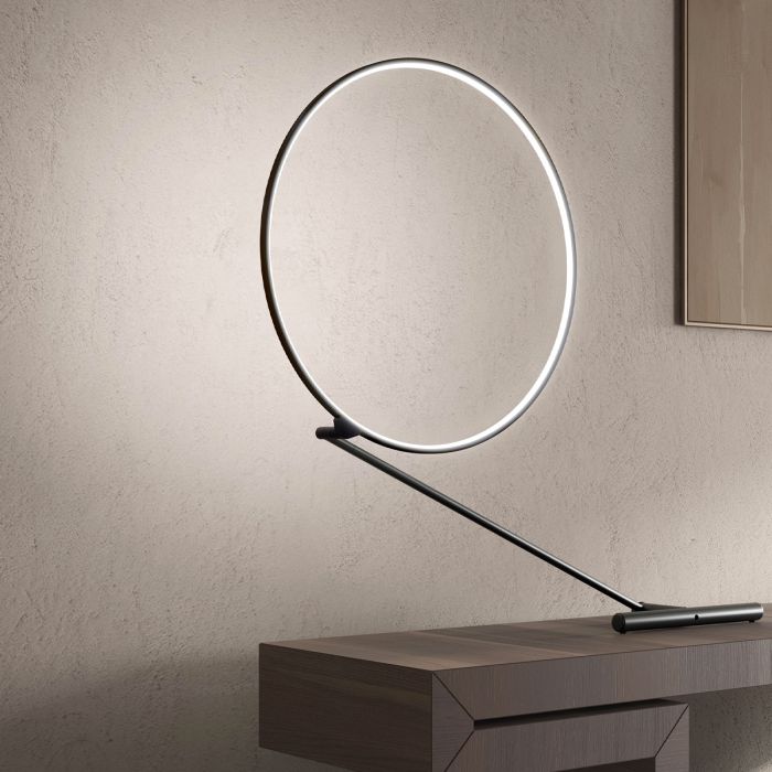 Lampe à poser Poise
