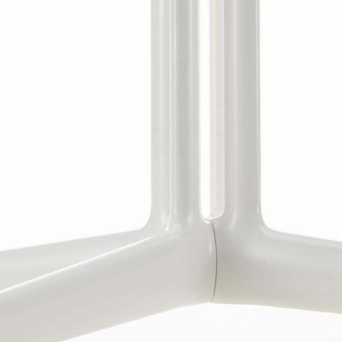 DAL Fiberglass Armchair - La Fonda base