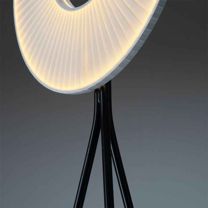 Lampadaire Tripod Iris 