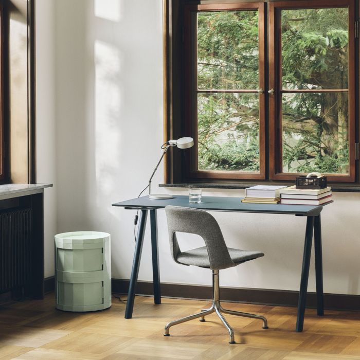 Facet cabinet 20