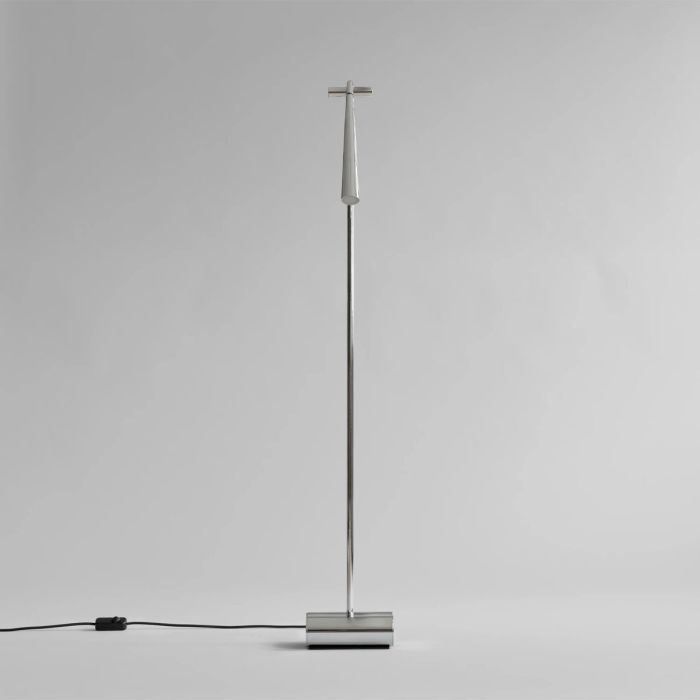 Lampadaire serpent