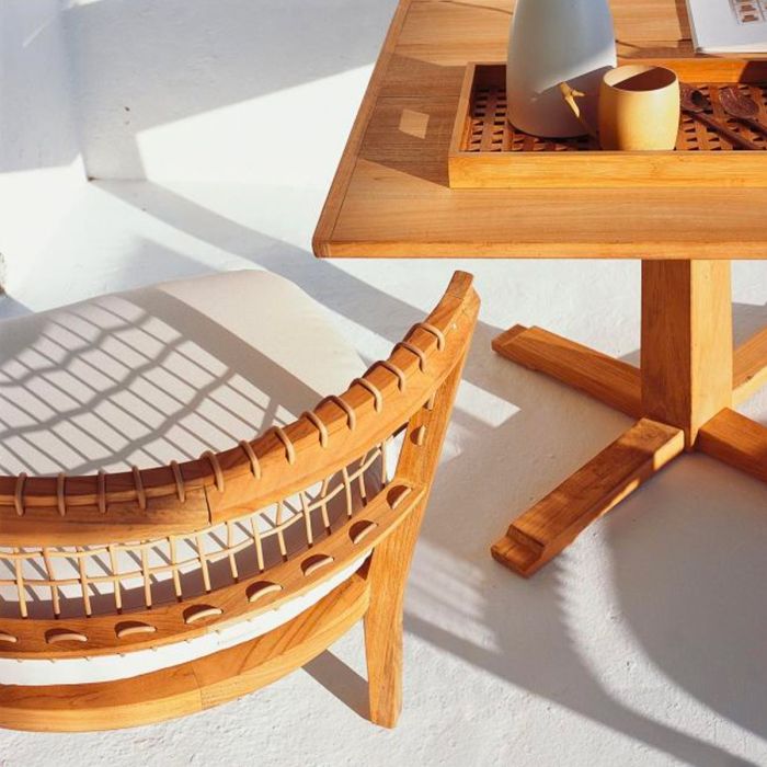 Petit fauteuil bas Synthesis