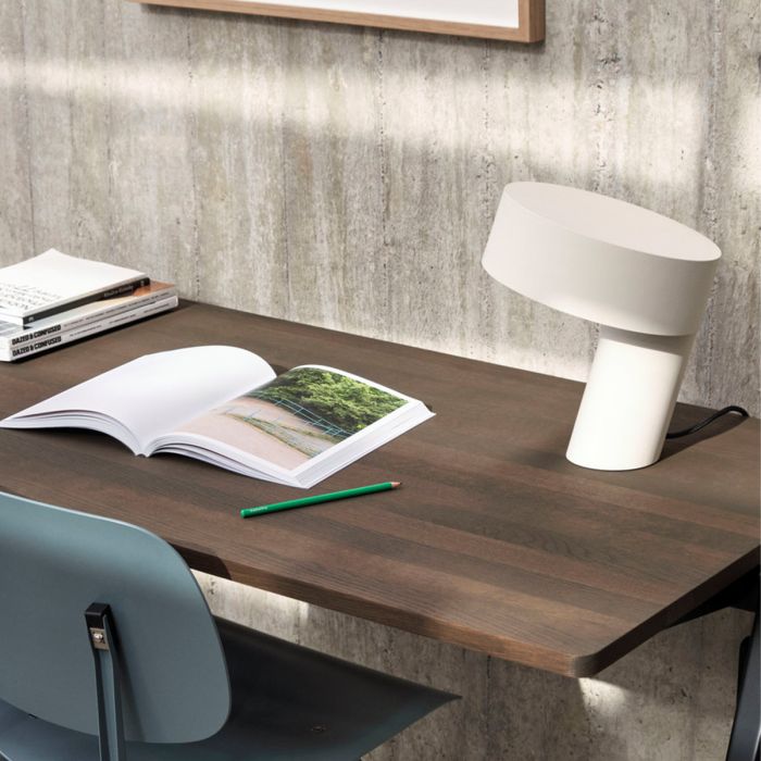Lampe à poser Slant 